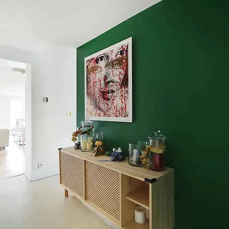 Pick A Flat's In Saint-germain - Rue Du Bac *
